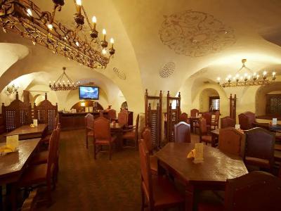 Dvor Podznoyeva Main Building - 26