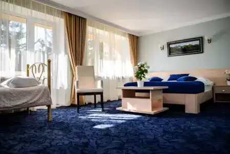 Gostinichno-Restorannyij Kompleks ZIHIYa - 56