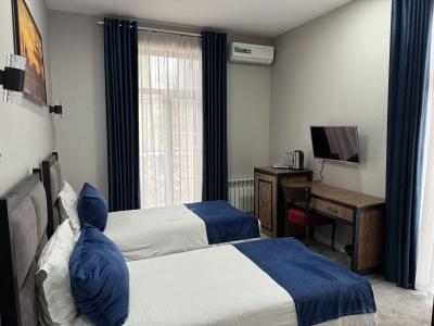 Merci - 53
