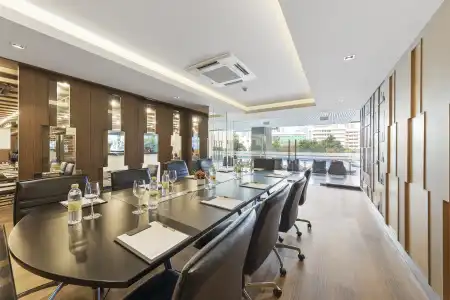 Golden Tulip Mandison Suites - 23