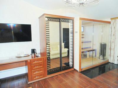 5 Avenue Guest House - 12