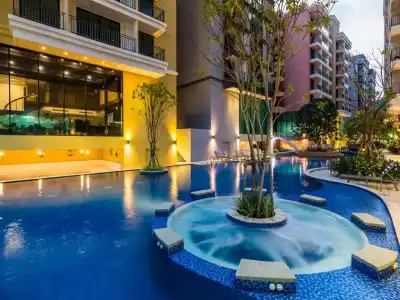 Citrus Grande Pattaya by Compass Hospitality - 18