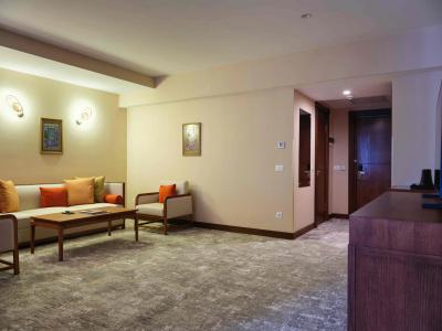 The Central Point - 47