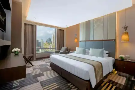 The Landmark Bangkok - 38
