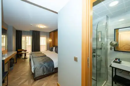 Freya Luxury - 71