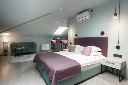 Gallery Inn Mini-hotel - 130
