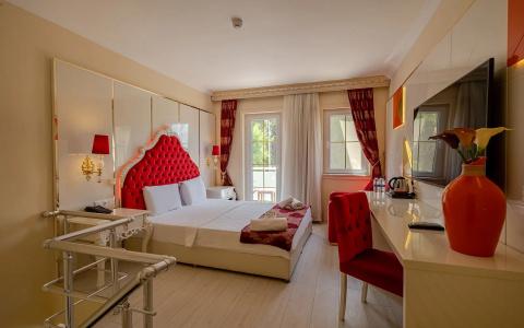 Golden Beach Resort & Spa - 39