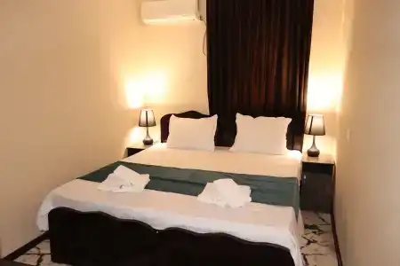 Al Bukhari Boutique Hostel - 13