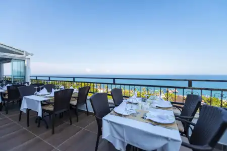 Amara Comfort Resort - 4