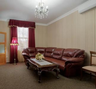 Shery Hall - 81