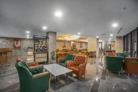 Royal Tulip & Casino, Tbilisi - 5