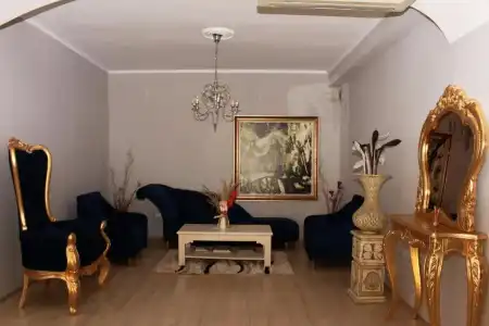 Theranda Boutique - 7