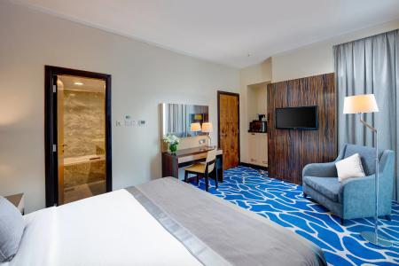 Hawthorn Suites by Wyndham Center - 30