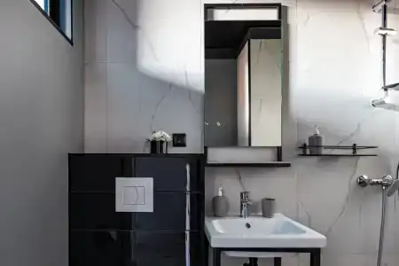 Grinfil na Lermontovskom - 64