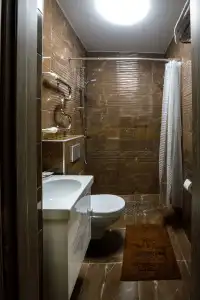 Vernisazh Mini-hotel - 5