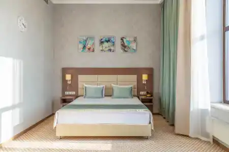Hotel - 36