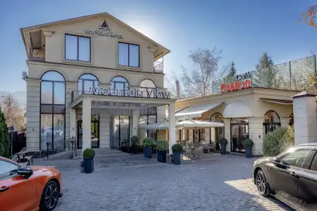 Mountain View Boutique - 20