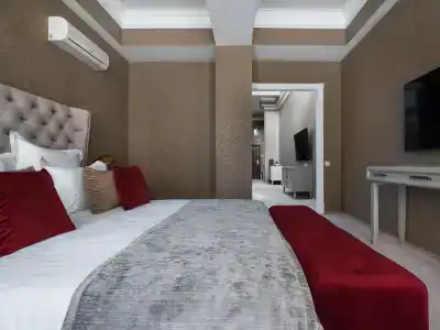 Zolotoy Delfin - 105