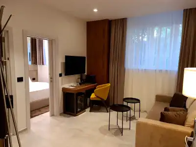 The Location - 5