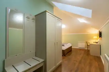 Business - Vremena Goda Taganskaya - 73