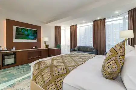 Best Western Plus - 45