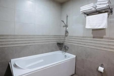 Imperial House - 4