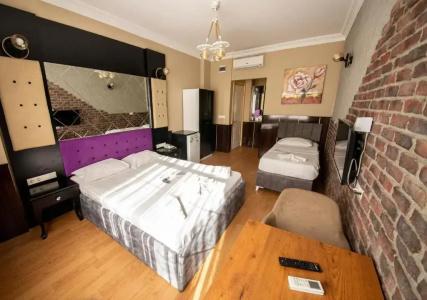 Royal Garden Suite - 35