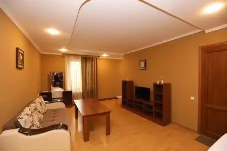 Popock Baghramyan - 24