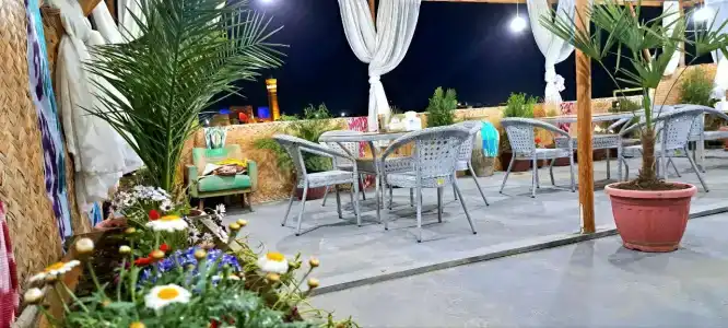 Naqshband Craft Center & Boutique - 8