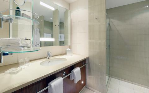 Canary Riverside Plaza - 51