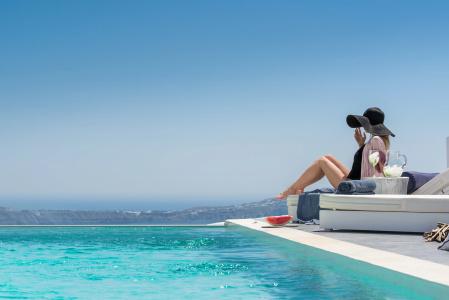 Mythical Blue Luxury Suites - 2