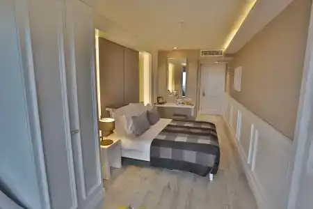 Sky Kamer - 48