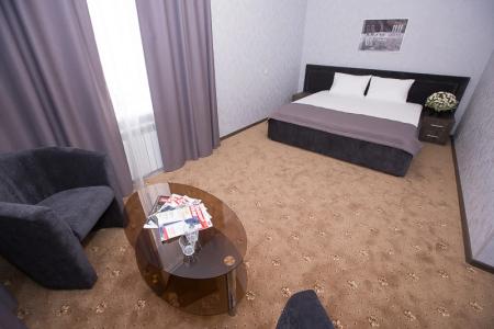 Gostinichnyij Kompleks GAGARIN - 70