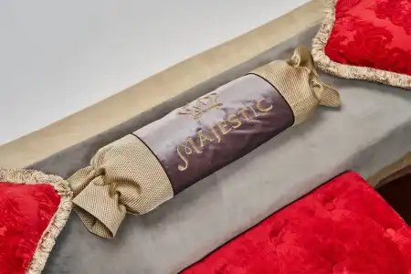 Majestic Boutique DeLuxe - 10