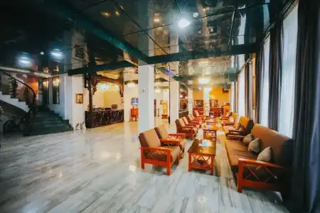 Wine Palace - 28