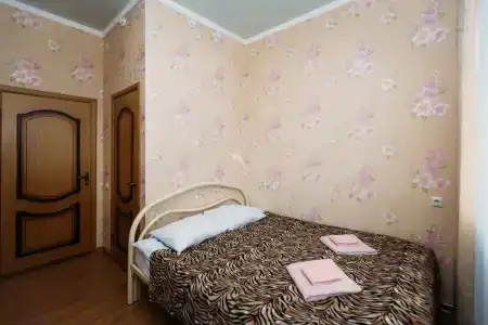 Izumrud Guest house - 56