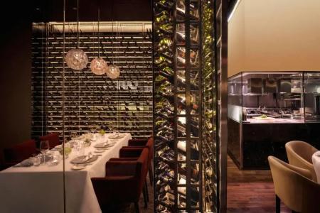 The Ritz-Carlton Abu Dhabi, Grand Canal - 2