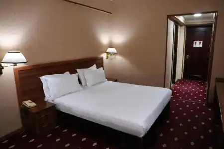 Le Grande Plaza - 32