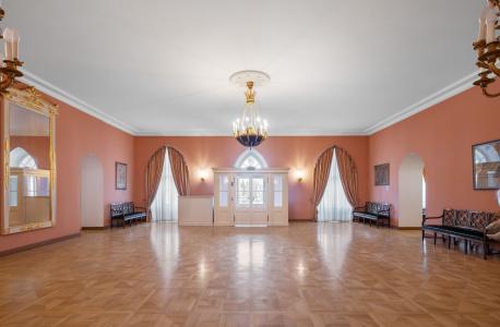 Petroff Palace Boutique - 32