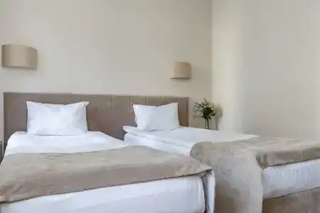 Stariy Dvorik on Orlovskaya - 61