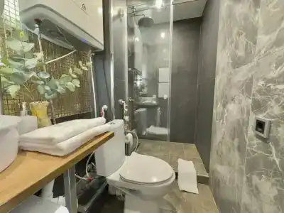 Travelto Petrovskiy Park - 67