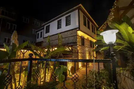 WOO Town Suites - 29