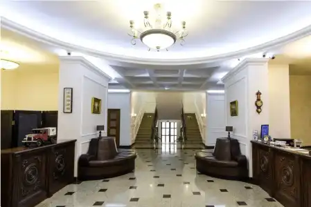 Grand - 2