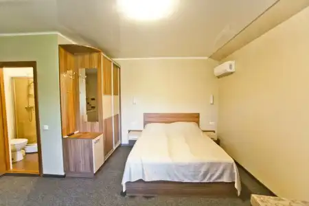 Yuzhnyij Dvorik Apart-Hotel - 2