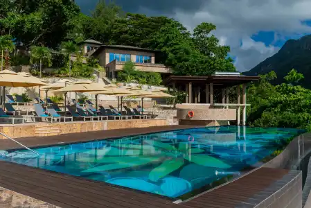Gardens Hill Resort & Spa - 3