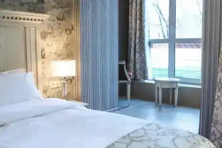 Gloria Business - 130