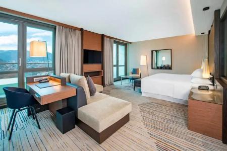 Sheraton Grand Metechi Palace - 12