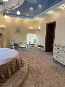 La Vie De Chateau - 206