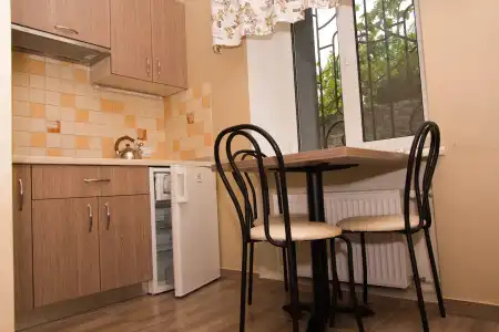 Yuzhnyij Dvorik Apart-Hotel - 64