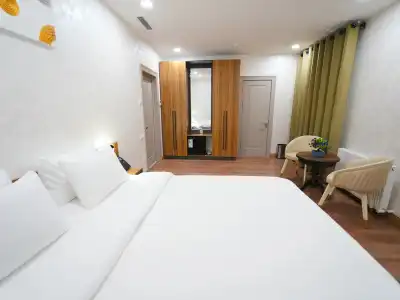 Avant Tashkent Pool&Terrace - 41
